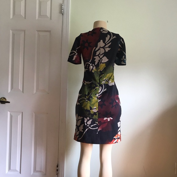 ETRO Italian dress STUNNING Exquisite Dressing - Picture 6 of 8